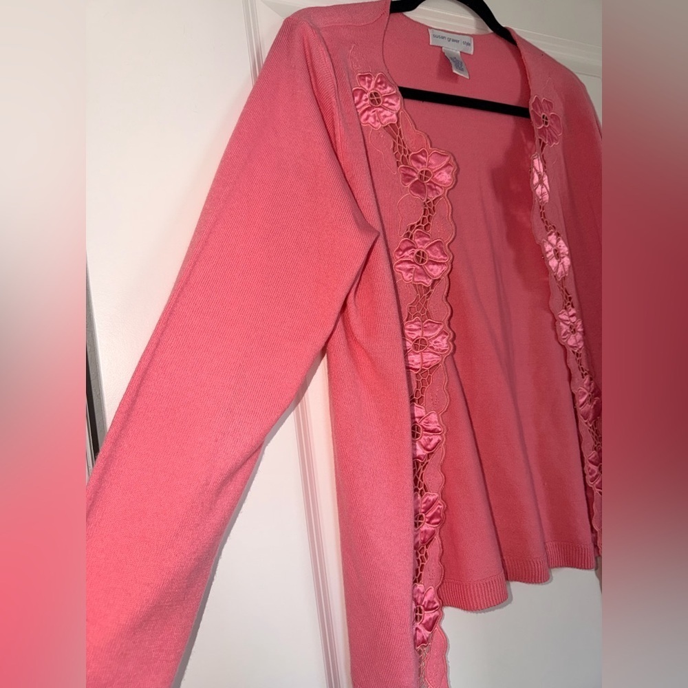 Susan Graver Women’s Pink Floral Lace Cardigan - Picture 4 of 6
